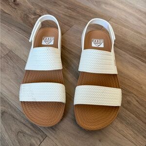 REEF Women’s Water Vista Sandals 10